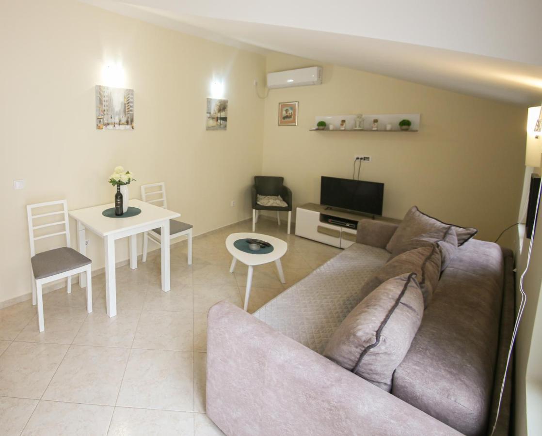 Goga Apartment Cattaro Esterno foto